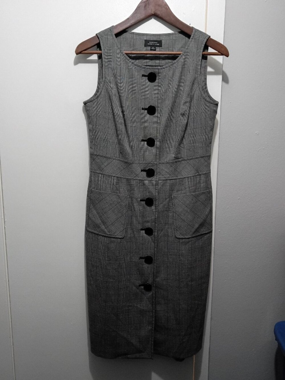 TAHARI ASL plaid check sleeveless dress with buttons front (sz4)